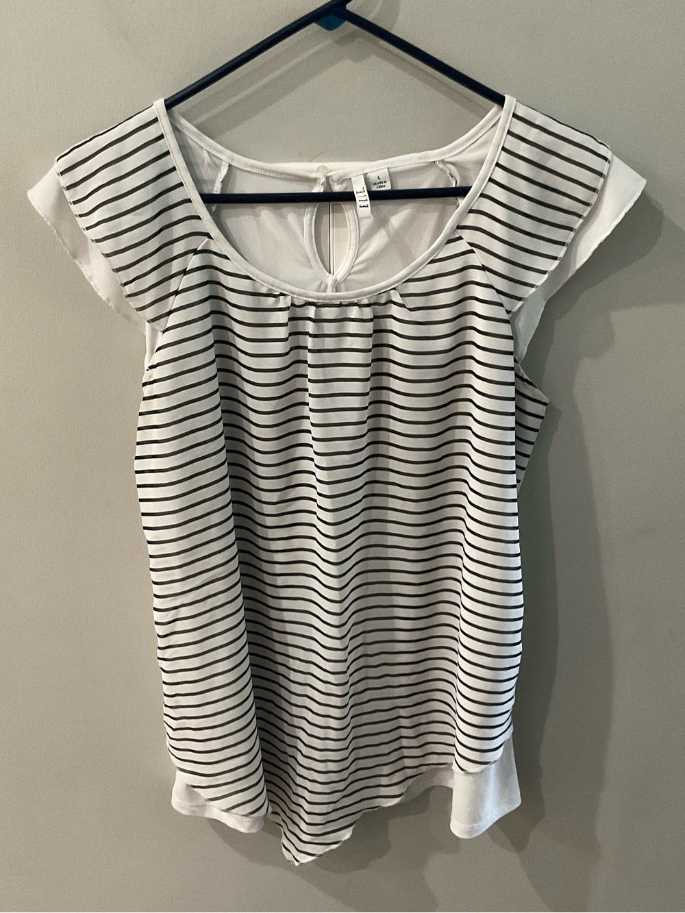 Elle White and Black Striped Scoop Neck Short Sleeve Top